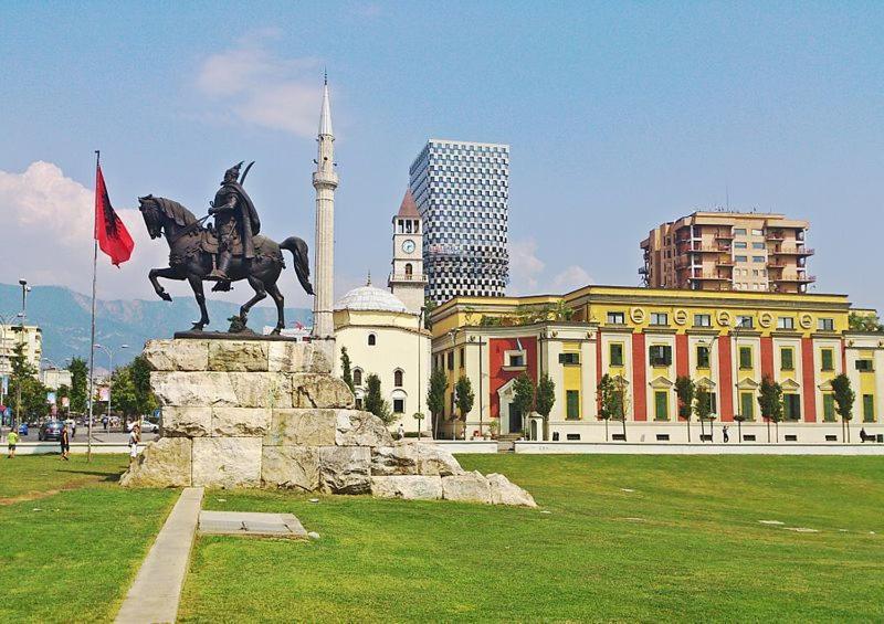 Wonderful Rooftop Tirana City Exterior foto